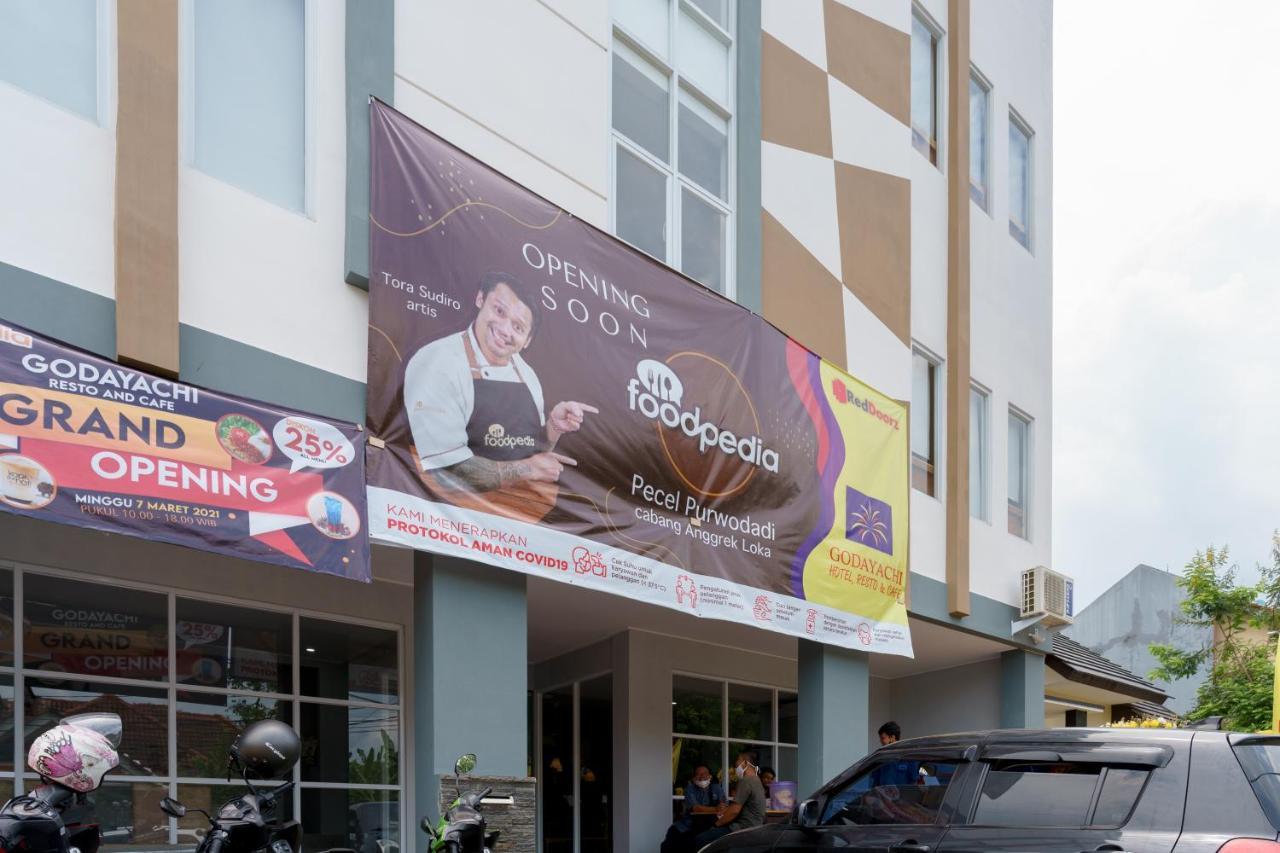Reddoorz Syariah Plus @ Bsd City South Tangerang Ngoại thất bức ảnh